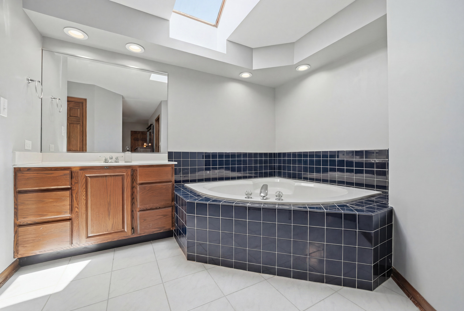 534 Whispering Pines Road Lindenhurst, IL 60046 - Photo 45 of 50