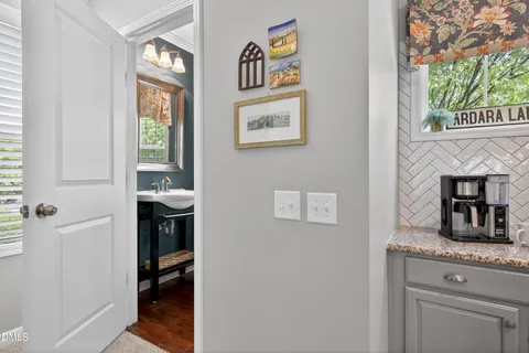 $465,000 | 1421 Ardara Lane, Raleigh, NC 27607