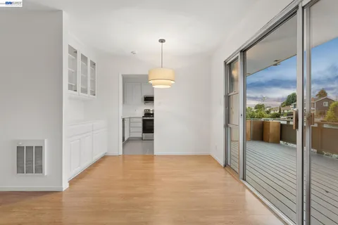 $595,000 | 339 Broadway, Unit 116, Alameda, CA 94501