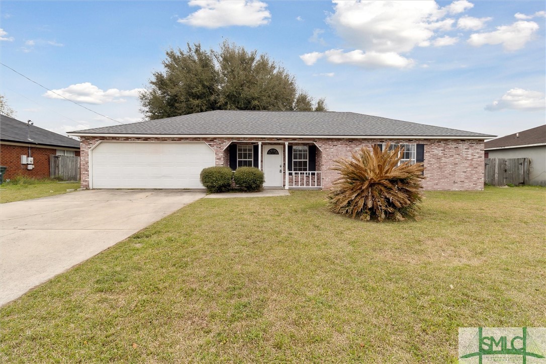 918 Summer Drive Hinesville, GA 31313 - Photo 1 of 15