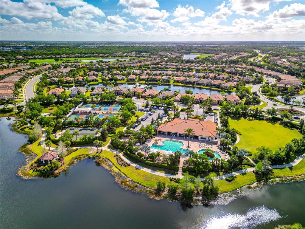 12848 Del Corso Loop Lakewood Ranch, FL 34211 - Photo 54 of 70 Gallery Image 54