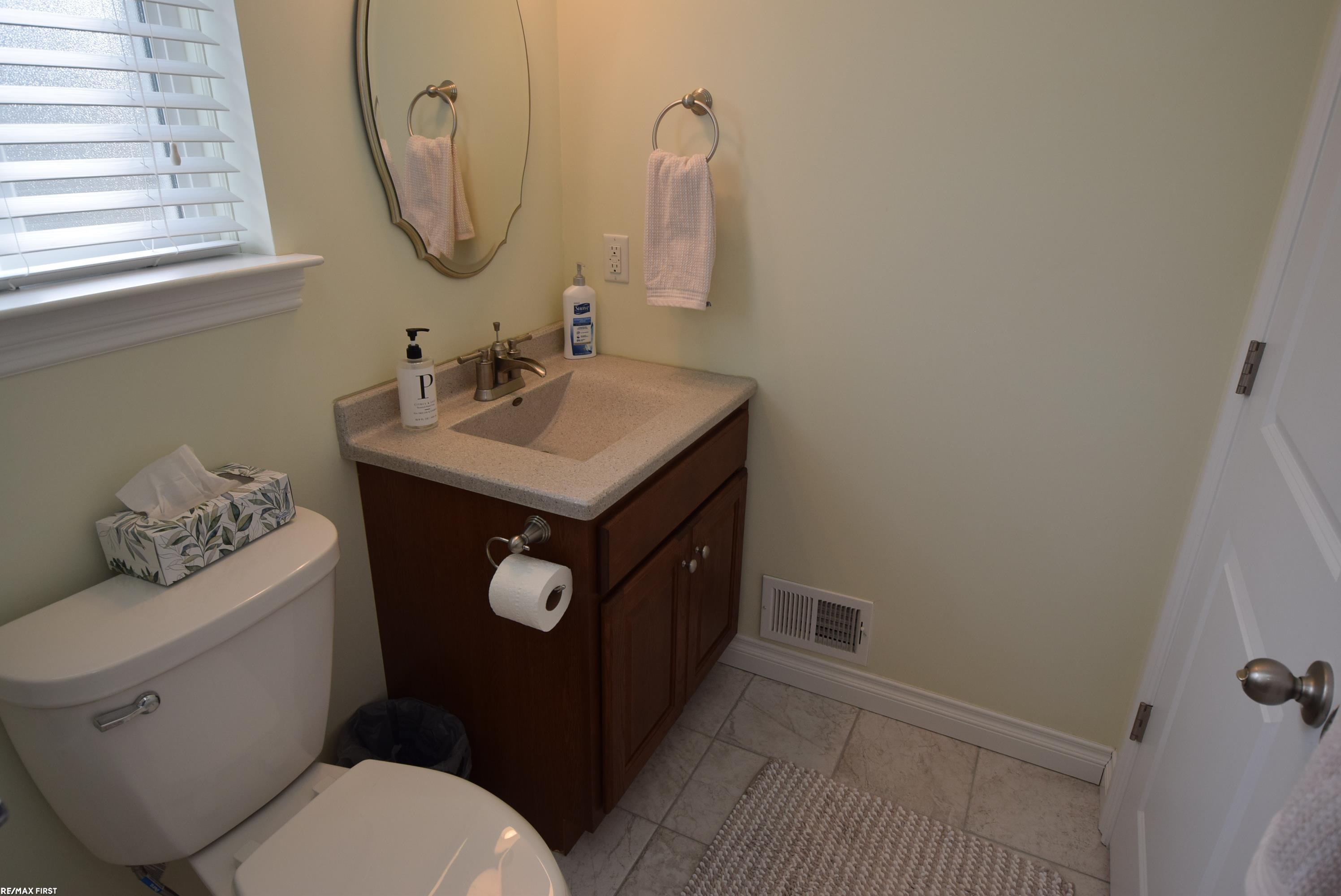 9541 Amy Road Algonac, MI 48001 - Photo 35 of 37