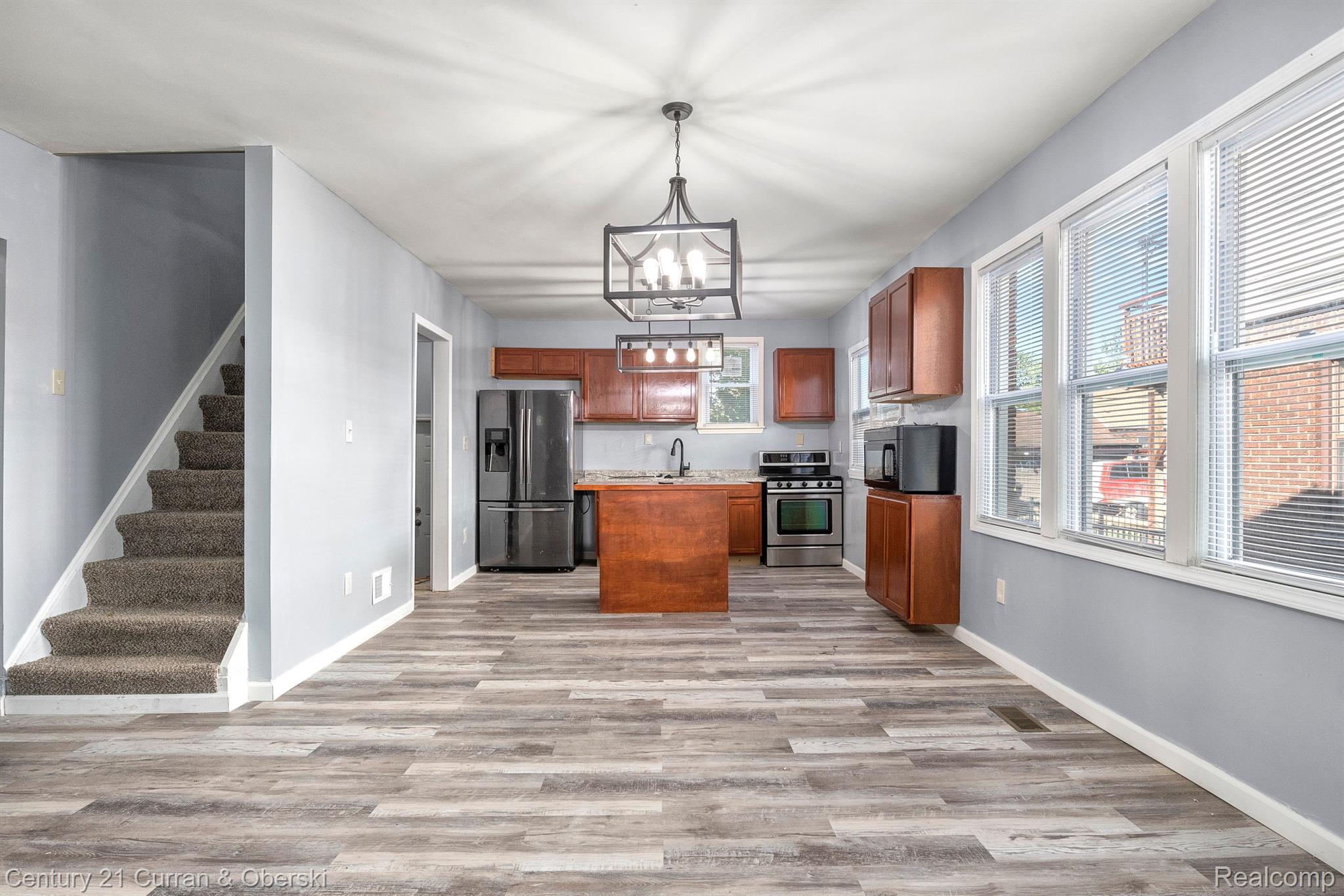 5267 Balfour Road Detroit, MI 48224 - Photo 4 of 23 Gallery Image 4