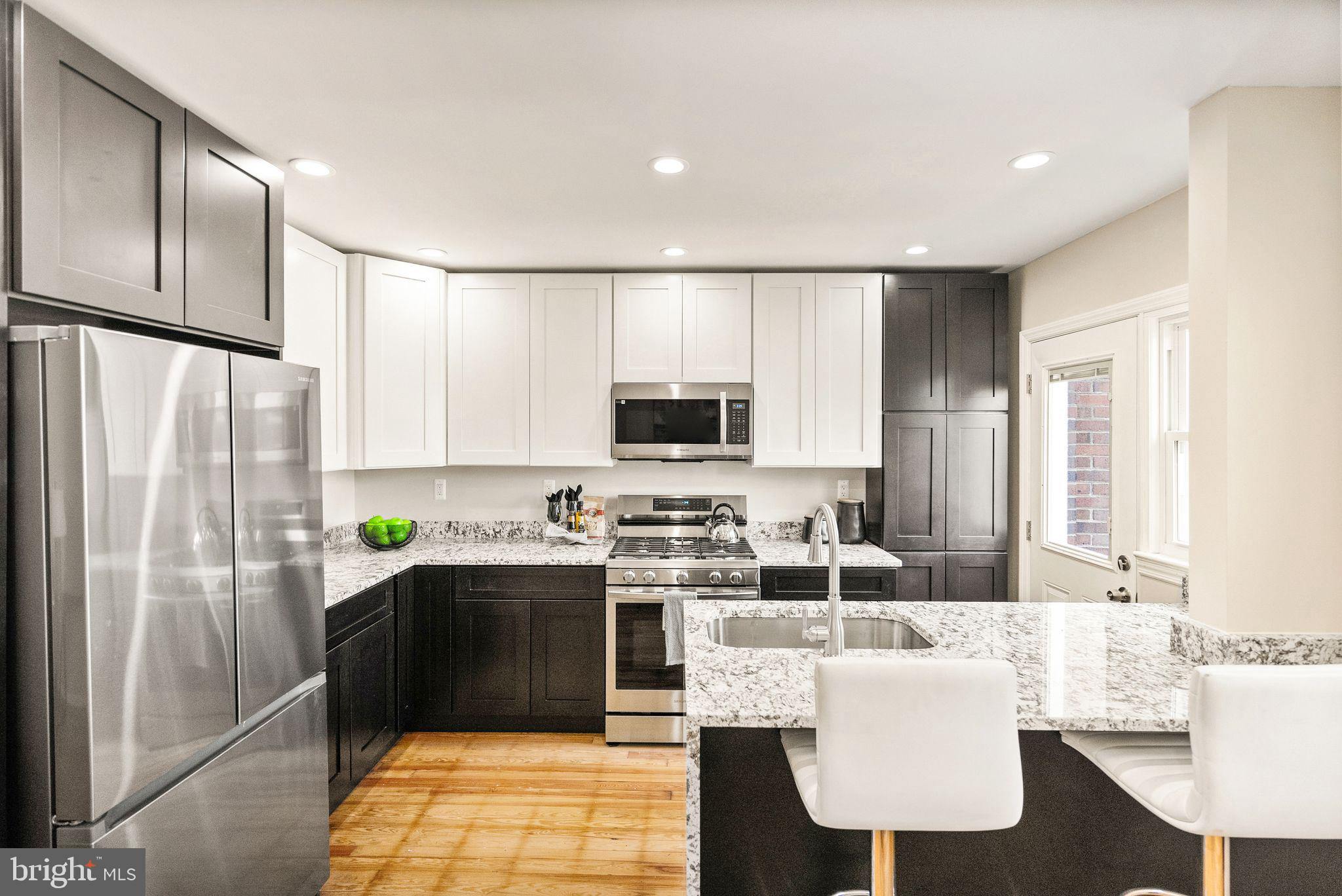 535 25th Place Northeast Washington, DC 20002 - Photo 11 of 39