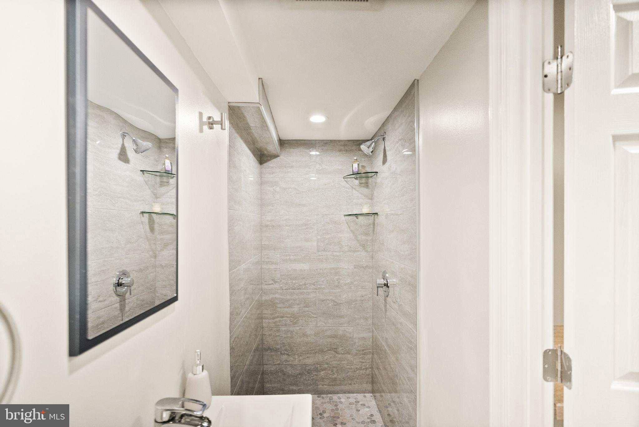 535 25th Place Northeast Washington, DC 20002 - Photo 27 of 39