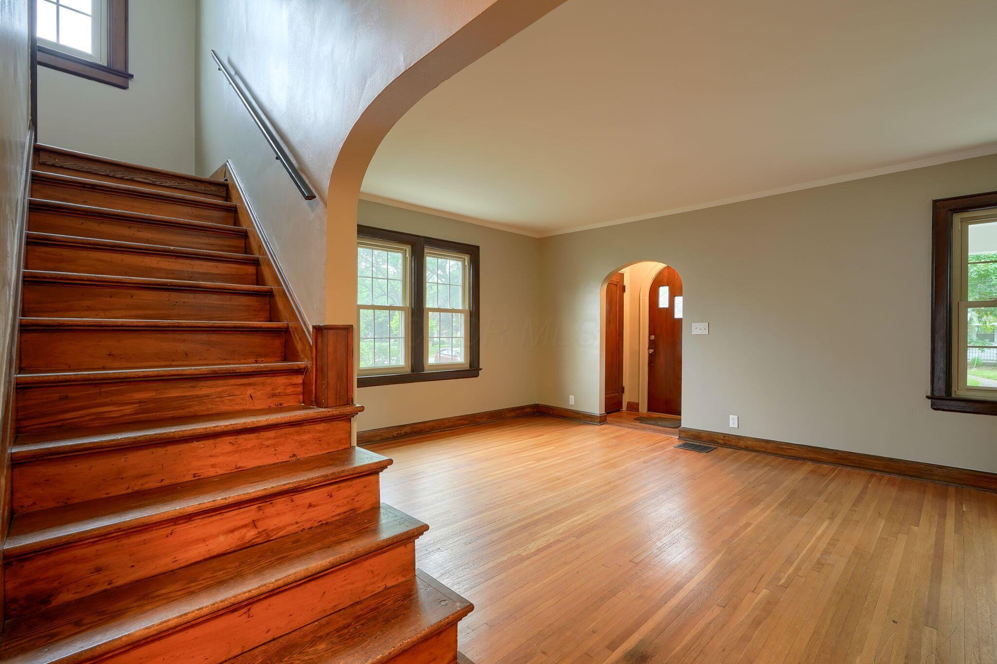 891 Vernon Road Columbus, OH 43209 - Photo 18 of 38