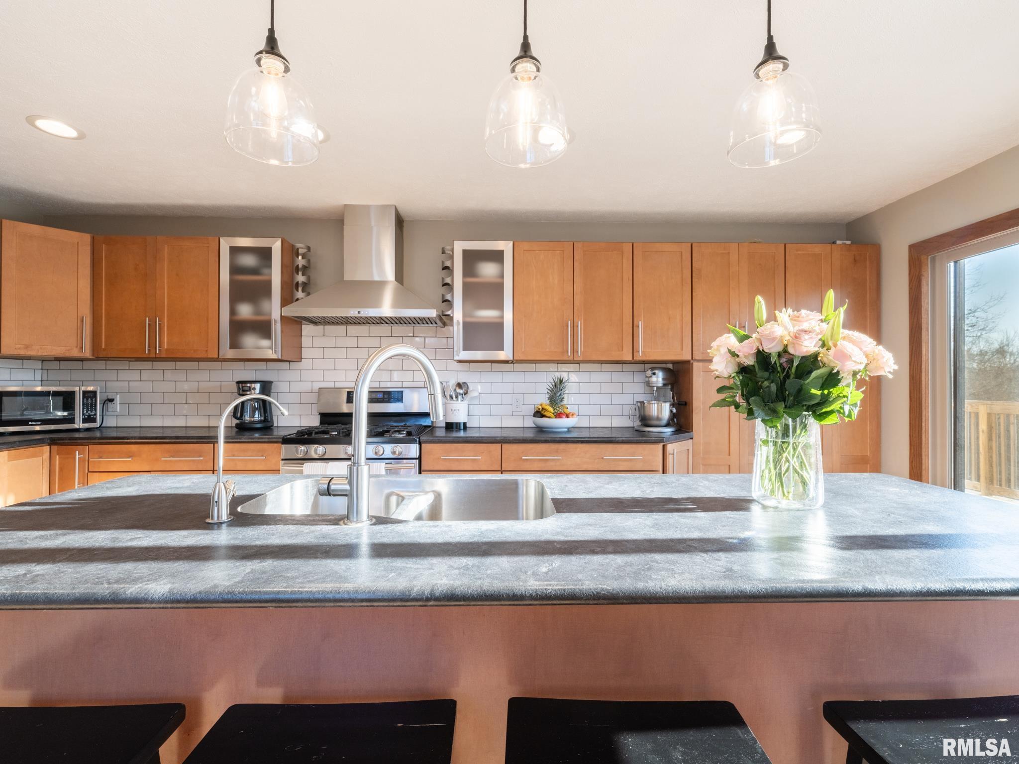 4314 West Middle Road Peoria, IL 61607 - Photo 19 of 83 Gallery Image 19