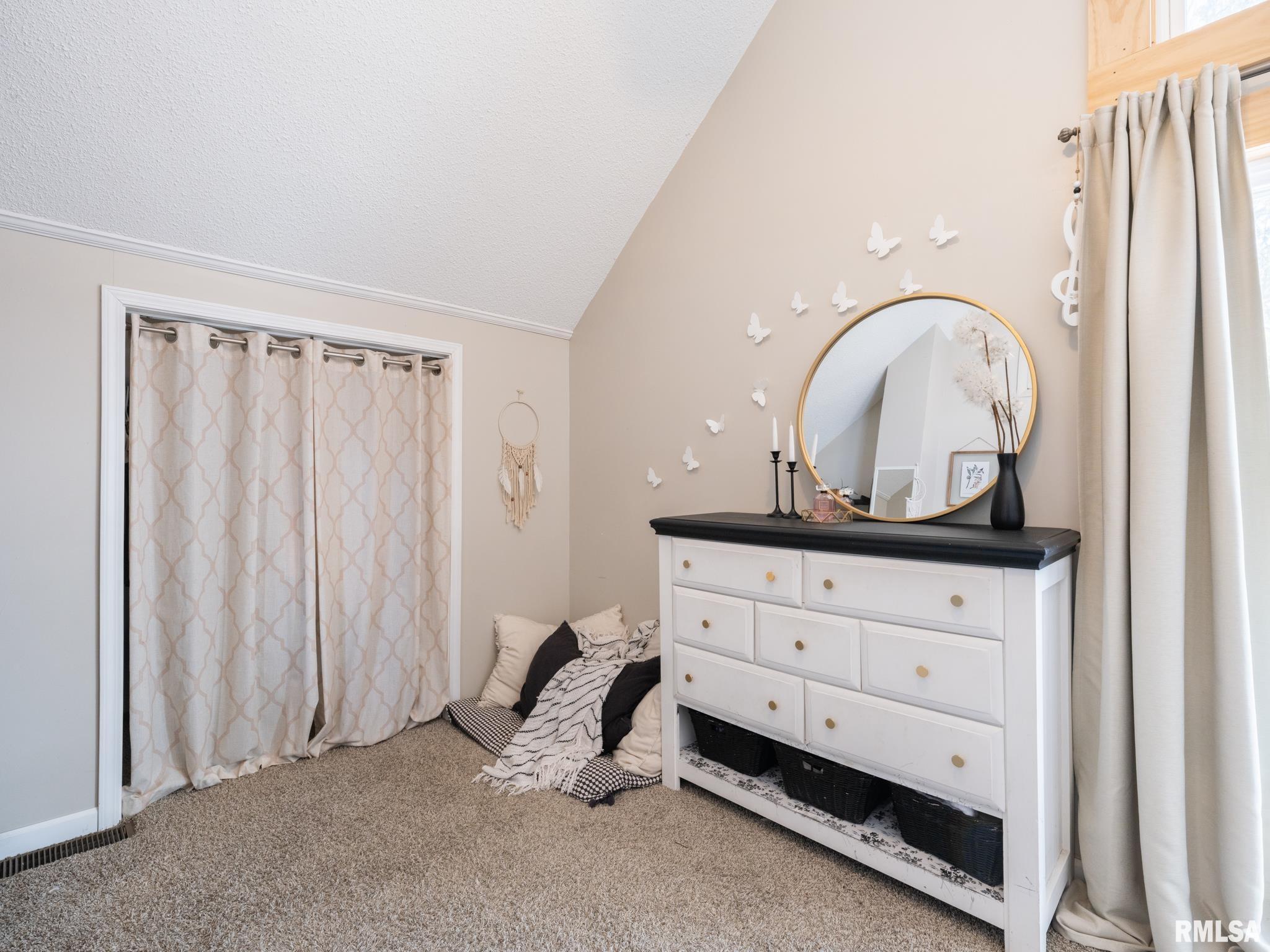 4314 West Middle Road Peoria, IL 61607 - Photo 42 of 83 Gallery Image 42