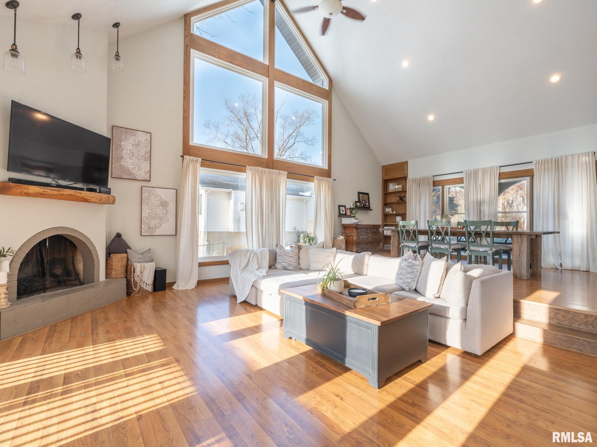 4314 West Middle Road Peoria, IL 61607 - Photo 9 of 83 Gallery Image 9