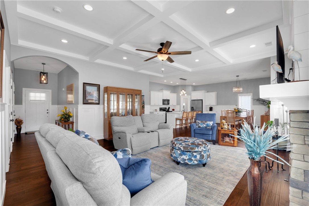 181 Amberwood Drive Anderson, SC 29621 - Photo 28 of 28 This inviting interior features a grand open floorplan, perfect for modern living and entertaining.