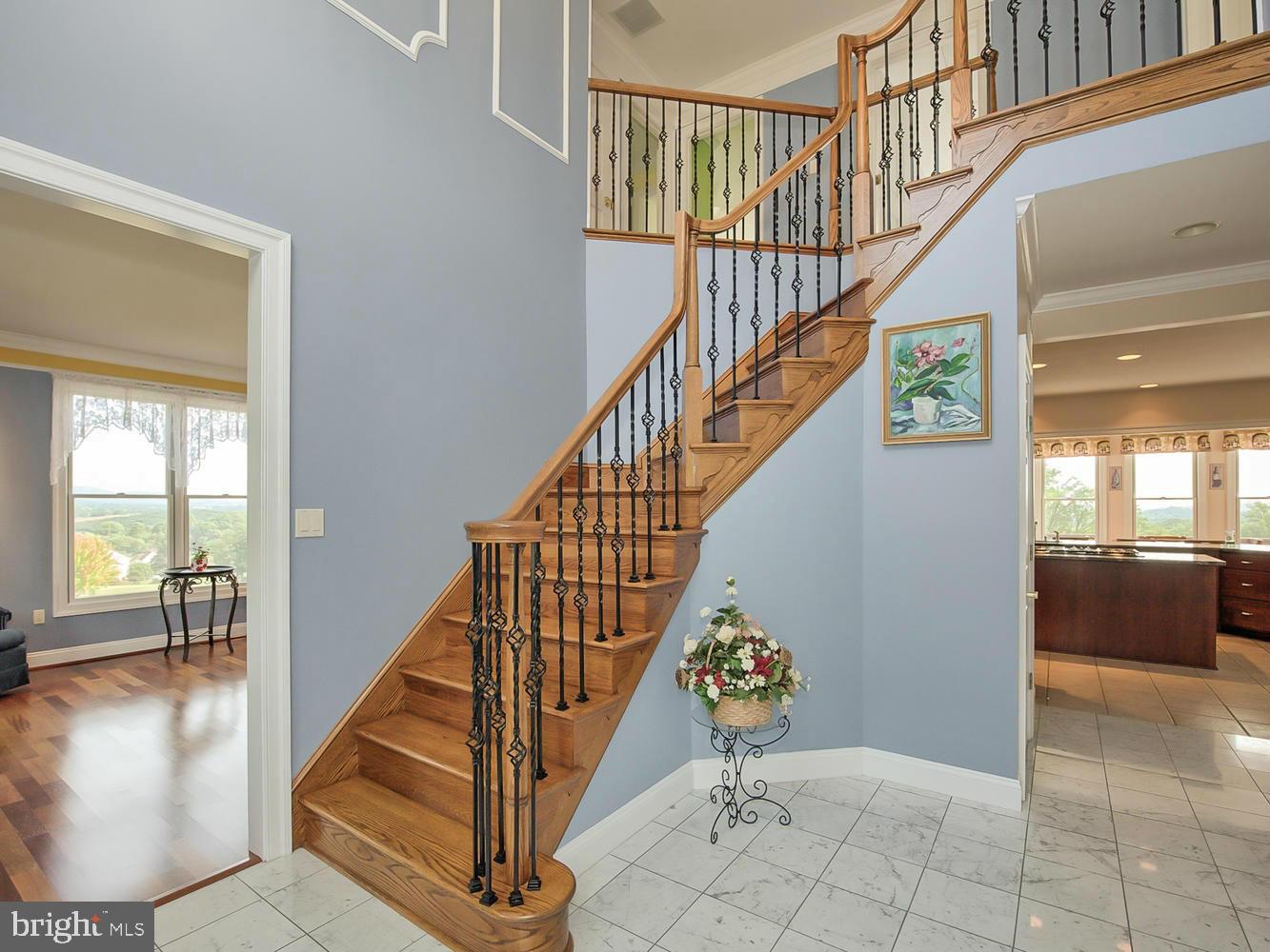 802 Mt Carmel Road Orrtanna, PA 17353 - Photo 2 of 30 Foyer