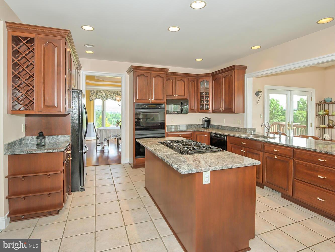 802 Mt Carmel Road Orrtanna, PA 17353 - Photo 6 of 30 Kitchen