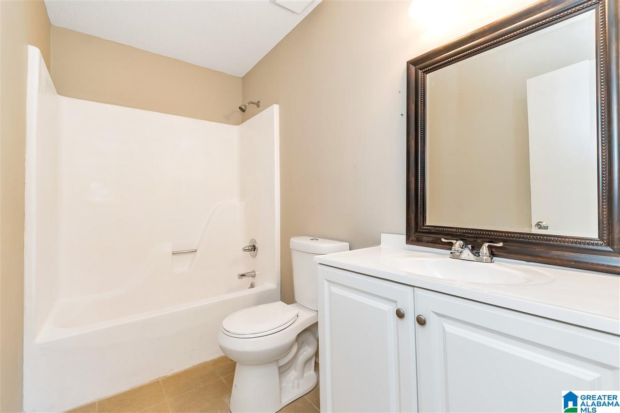 6017 Grizzard Road Northwest Huntsville, AL 35810 - Photo 2 of 10