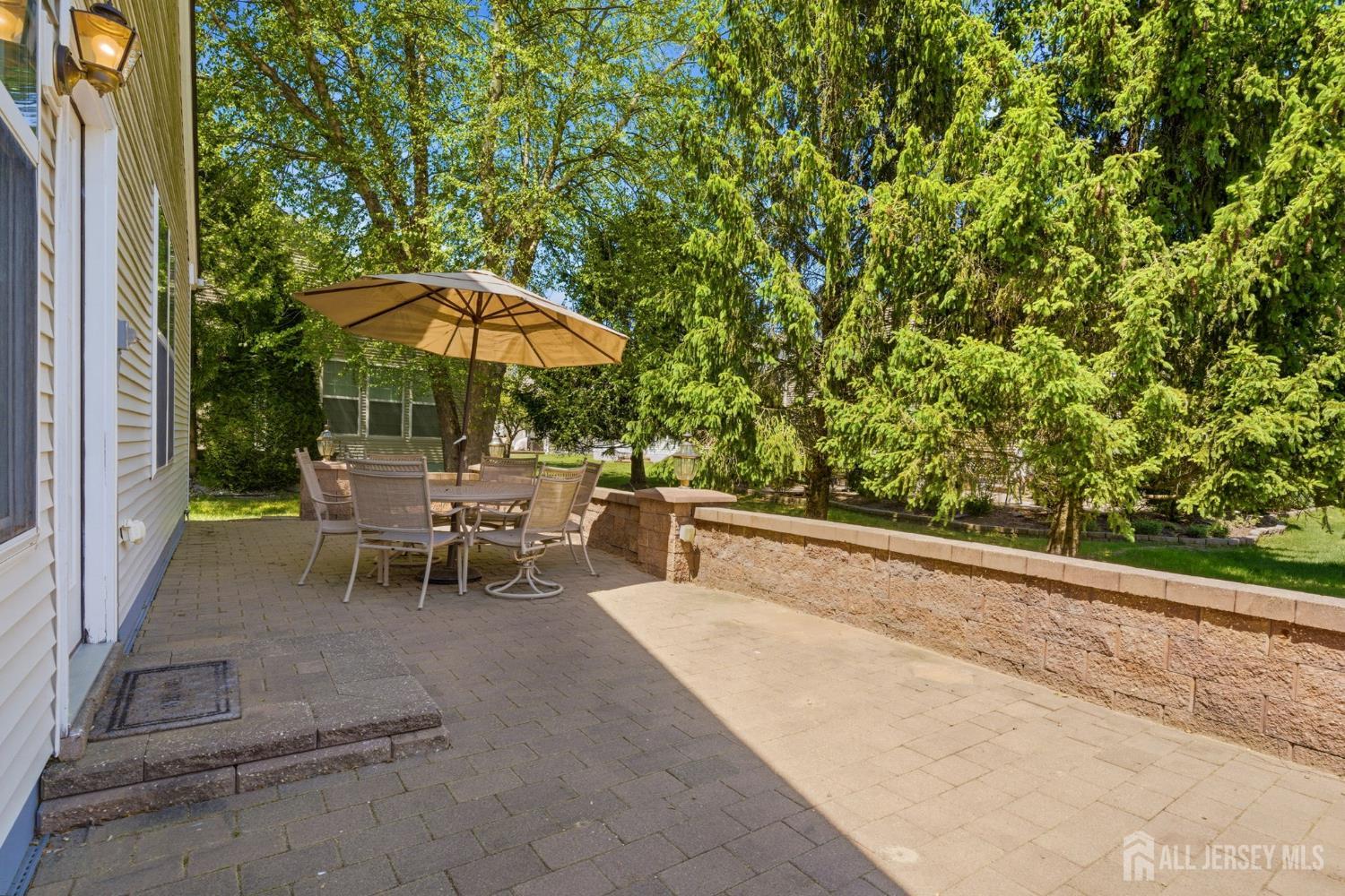 16 Barbaras Way Jackson, NJ 08527 - Photo 38 of 40
