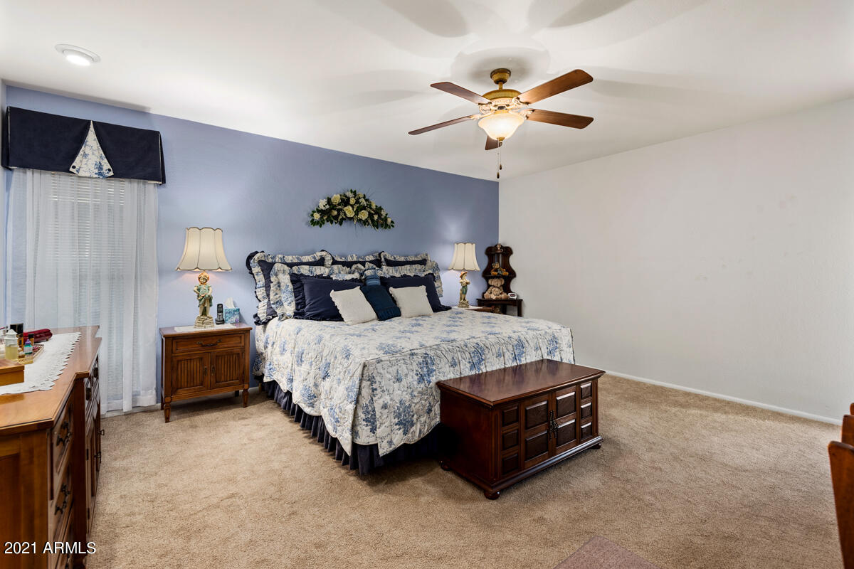 10830 West Hutton Drive Sun City, AZ 85351 - Photo 16 of 25 10830-West-Hutton-Drive-24