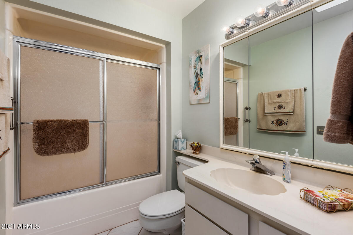 10830 West Hutton Drive Sun City, AZ 85351 - Photo 20 of 25 10830-West-Hutton-Drive-29