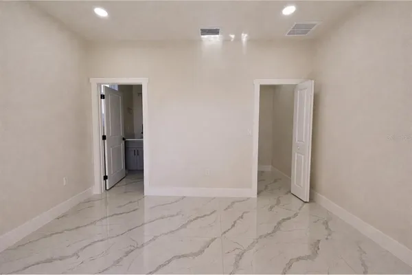 $1,750 | 2421 Milton Avenue South, Lehigh Acres, FL 33973