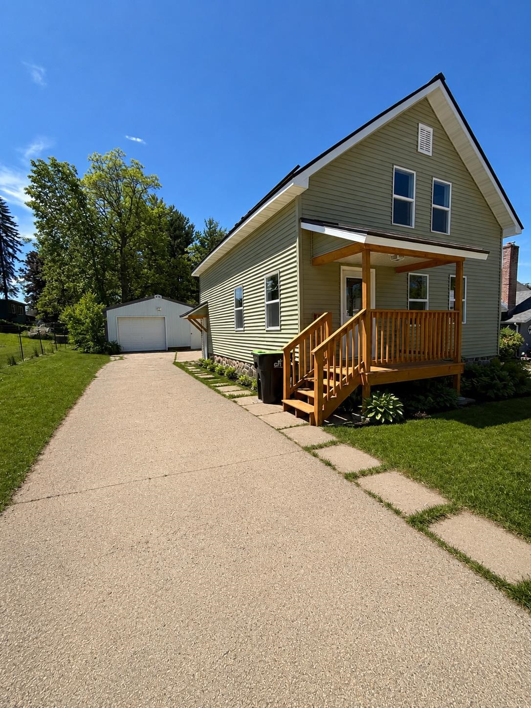 115 West 4th Street Manawa, WI 54949 - Photo 5 of 31