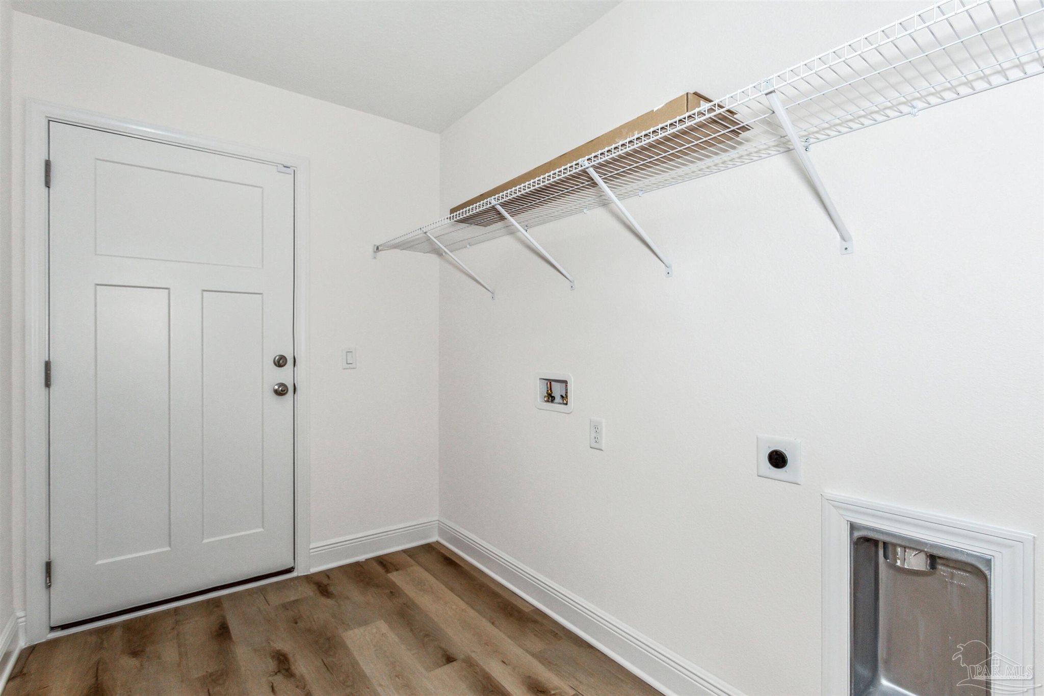5009 Rainwater Road Milton, FL 32583 - Photo 20 of 29 a view of small space