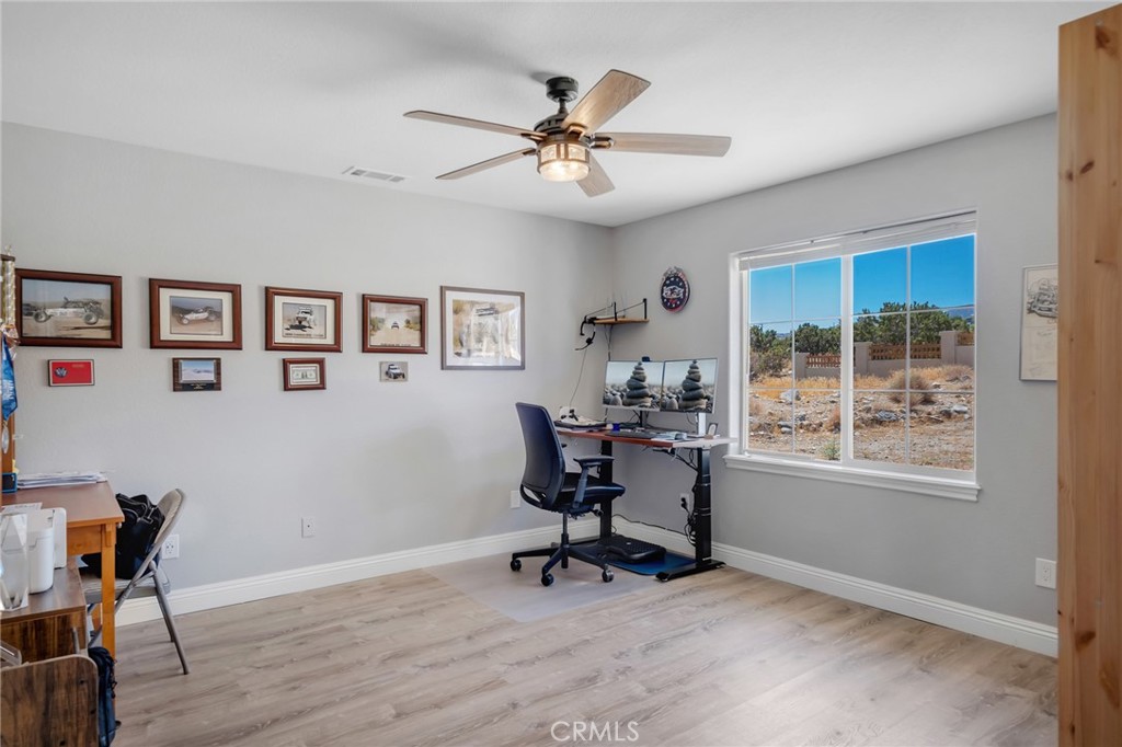 326 Buckthorne Road Pinon Hills, CA 92372 - Photo 5 of 31 Gallery Image 5