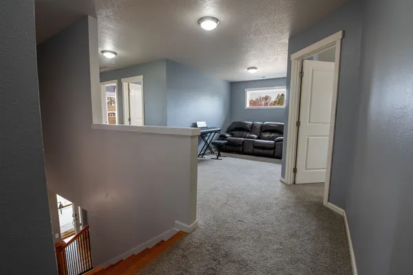 $675,000 | 8710 North Rosebury Lane, Spokane, WA 99208