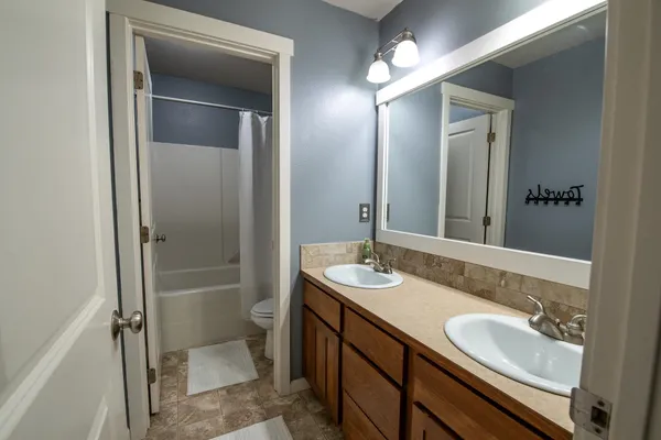 $675,000 | 8710 North Rosebury Lane, Spokane, WA 99208