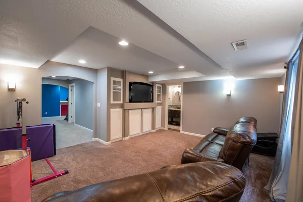 $675,000 | 8710 North Rosebury Lane, Spokane, WA 99208
