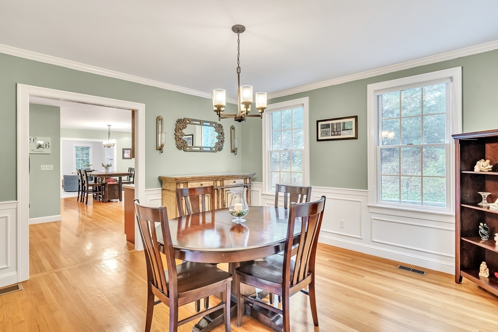 46 Holmes Street Needham, MA 02492 - Photo 6 of 36