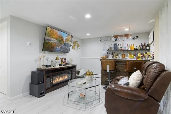 $699,000 | 14 Dorothea Terrace, Belleville, NJ 07109