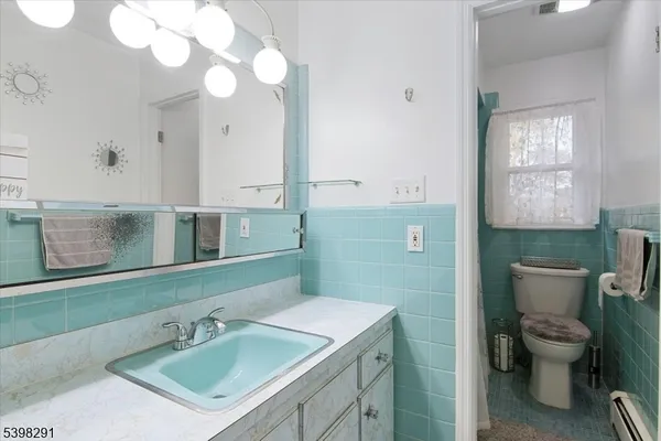 $699,000 | 14 Dorothea Terrace, Belleville, NJ 07109