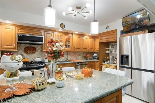 $699,000 | 14 Dorothea Terrace, Belleville, NJ 07109