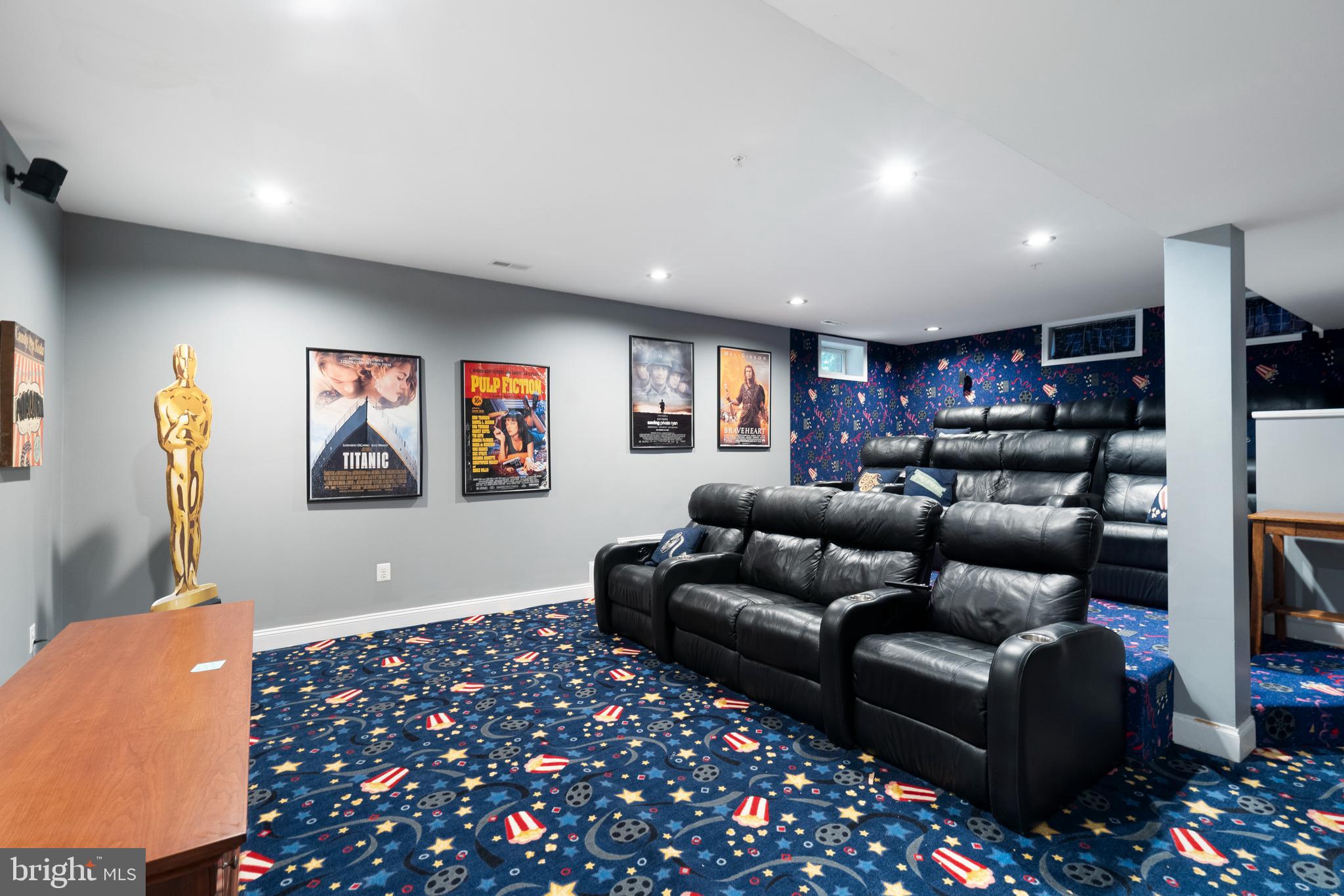 818 Hidden Bluff Circle Catonsville, MD 21228 - Photo 25 of 36 a living room with furniture and a flat screen tv