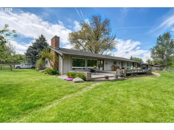 $699,000 | 42997 Haney Lane, Pendleton, OR 97801