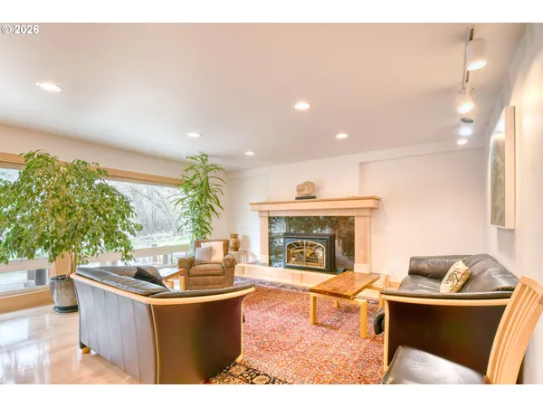 $699,000 | 42997 Haney Lane, Pendleton, OR 97801