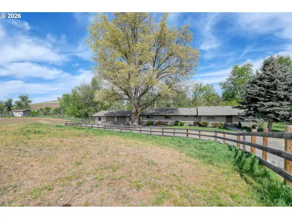 $699,000 | 42997 Haney Lane, Pendleton, OR 97801