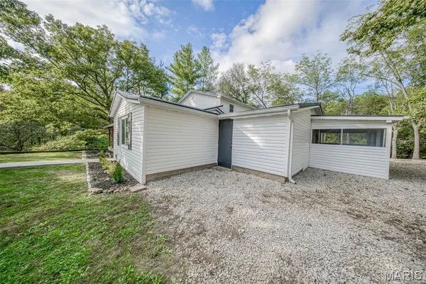 $324,900 | 14240 State Hwy T, Newburg, MO 65550