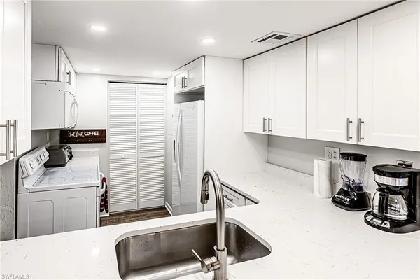 $405,000 | 20 Greenbrier Street, Unit 3105, Marco Island, FL 34145