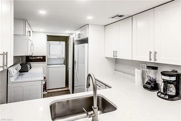 $405,000 | 20 Greenbrier Street, Unit 3105, Marco Island, FL 34145