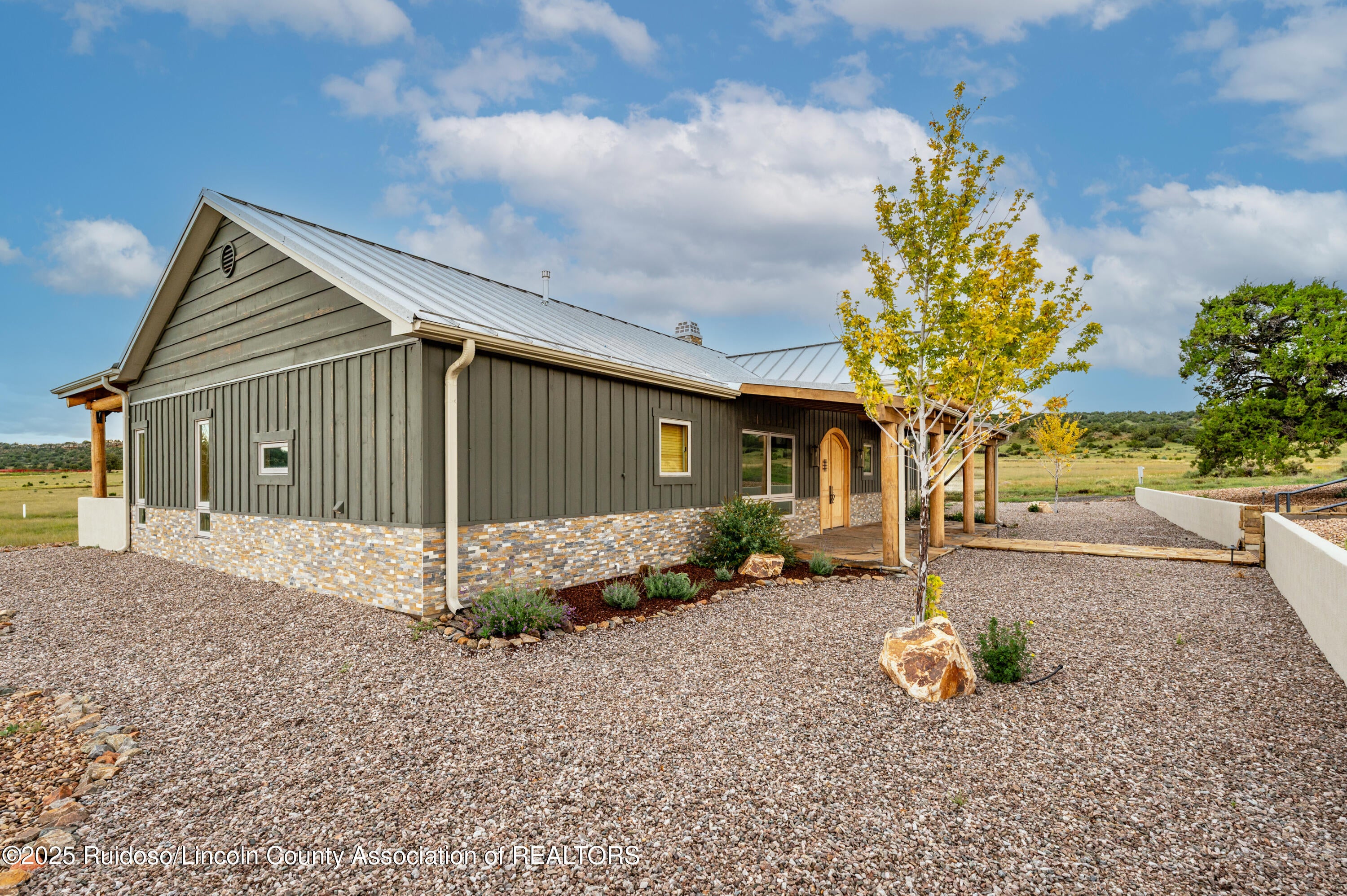 331 Pine Lodge Road Capitan, NM 88316 - Photo 102 of 156 Gallery Image 102