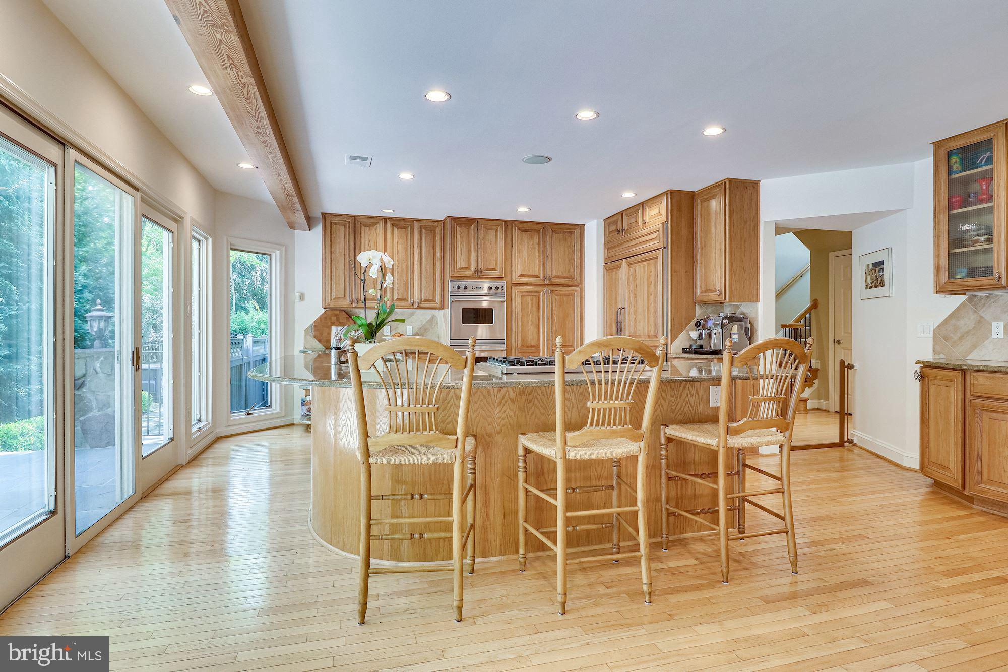 1125 Basil Road McLean, VA 22101 - Photo 11 of 37 Kitchen