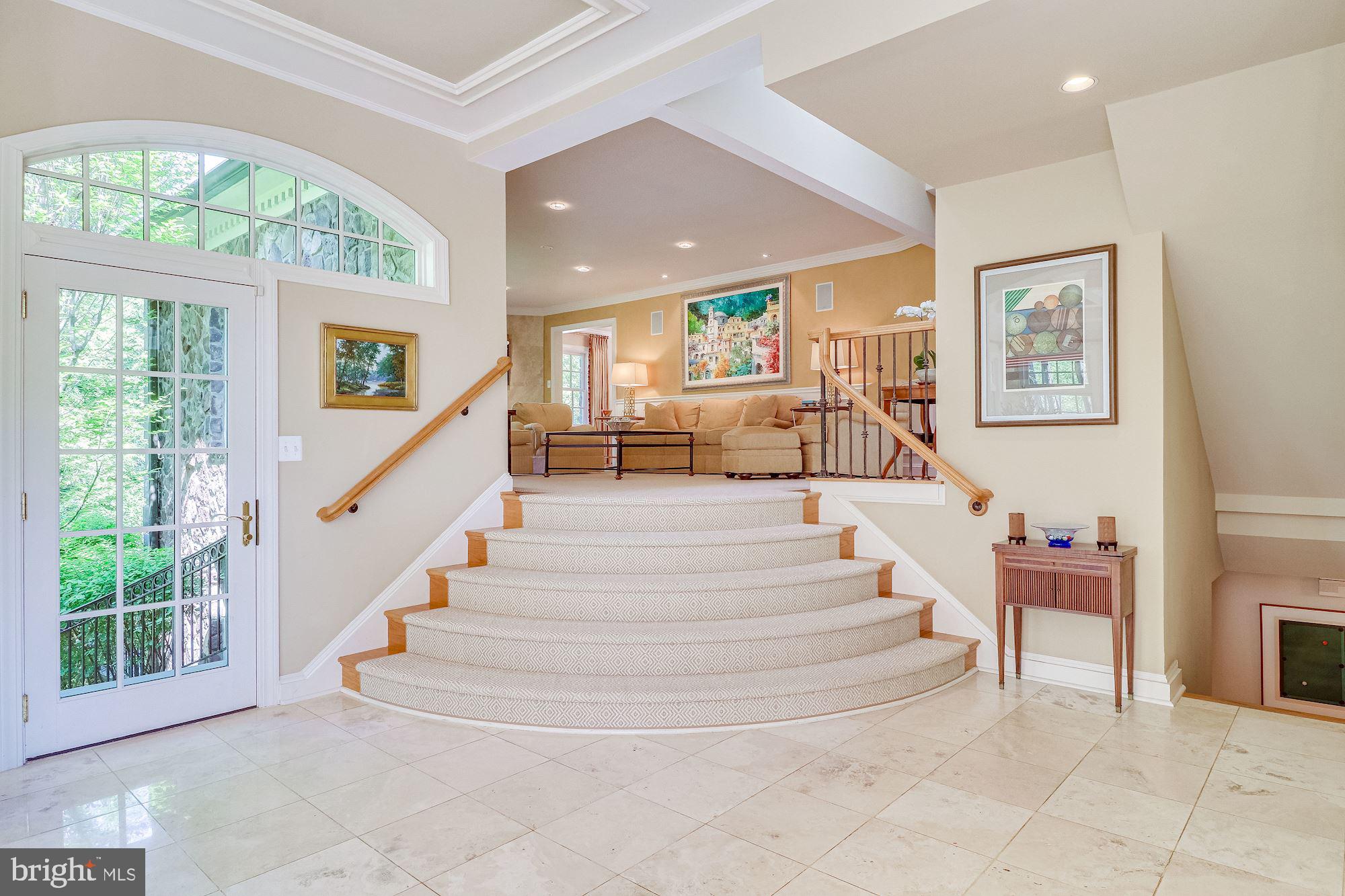 1125 Basil Road McLean, VA 22101 - Photo 4 of 37 Foyer