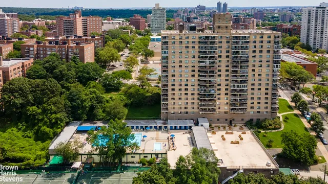 a picture of city view