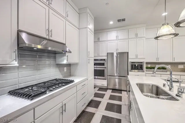 $4,200 | 2542 Strathmill Avenue, Henderson, NV 89044