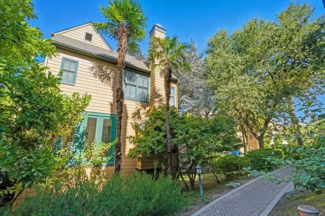 $2,088,000 | 19 Loma Vista Lane, Belmont, CA 94002