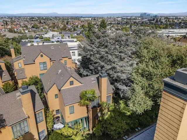 $2,088,000 | 19 Loma Vista Lane, Belmont, CA 94002