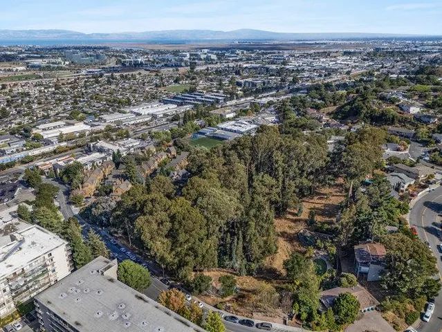 $2,088,000 | 19 Loma Vista Lane, Belmont, CA 94002