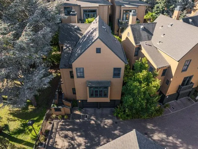 $2,088,000 | 19 Loma Vista Lane, Belmont, CA 94002