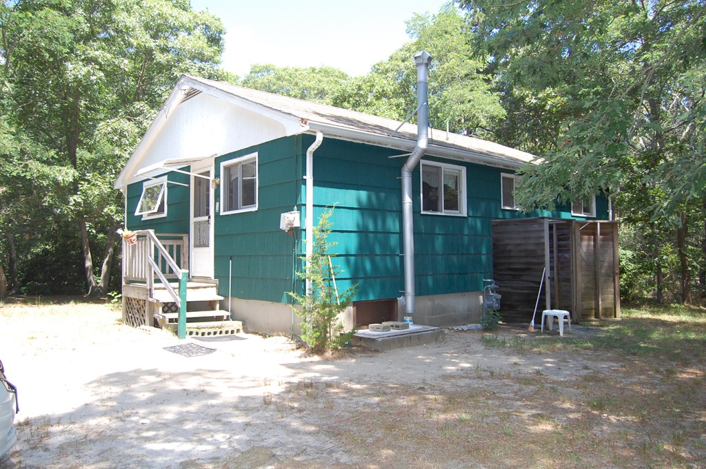 65 Boreen Road Eastham, MA 02642 - Photo 3 of 11 Gallery Image 3