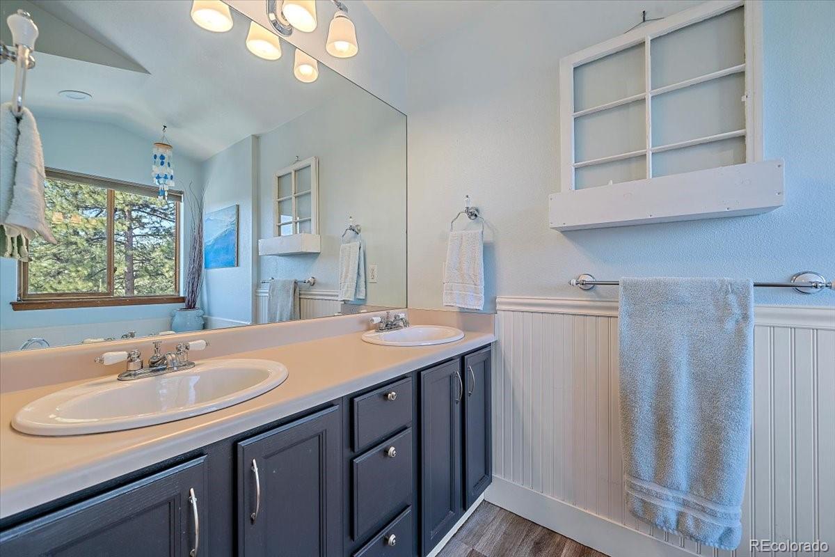 3206 Sun Ridge Lane Evergreen, CO 80439 - Photo 21 of 40