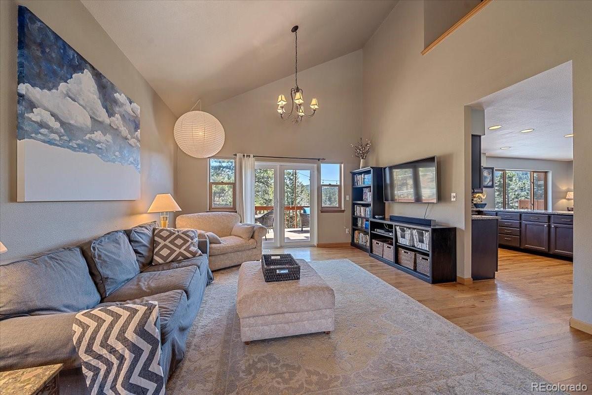 3206 Sun Ridge Lane Evergreen, CO 80439 - Photo 7 of 40